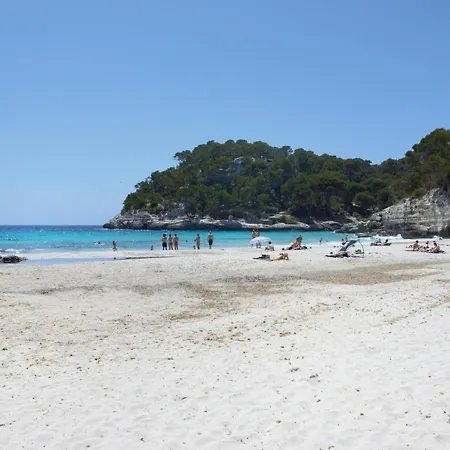 Sleeps 4 With Pool And Air Con Villa Ferreries (Ferrerías)